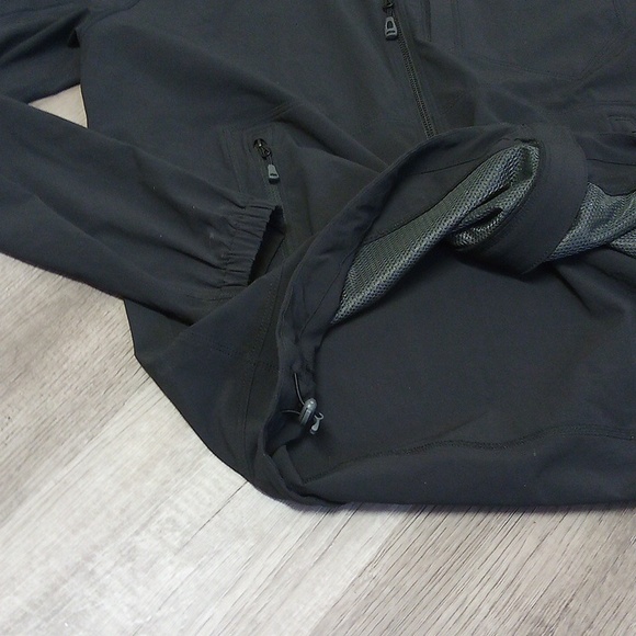 Outdoor Research Men's Black Outer Shell Jacket - Picture 5 of 7